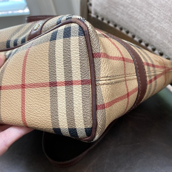 Burberry Brown and Cream Tote Bag with Iconic Design with coa - Picture 6 of 6